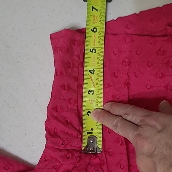 NWT The Limited Pink Eyelet Tailored Short size 14 - Picture 11 of 12